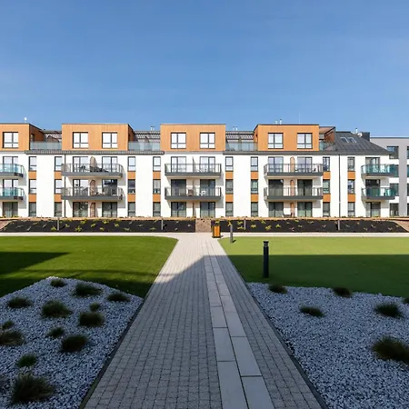 Perfect Bel Mare By Renters